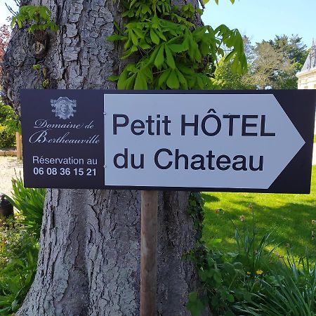 Domaine De Bertheauville Paluel 外观 照片